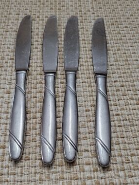 Oneida Risotto Silver Stainless Steel Dinner Knives